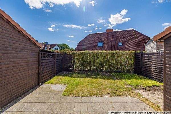 1222-sichtgeschützter Garten II