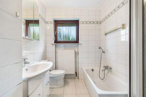 Vollbad im Erdgeschoss