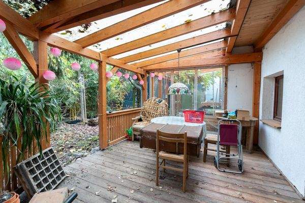 Überdachter Freisitz