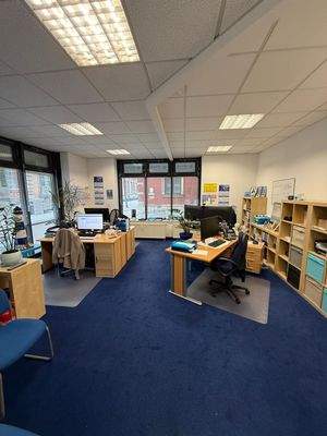 PHOTO-2025-10-21-09-07-01 (2)