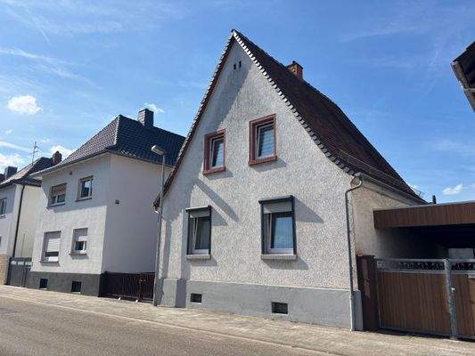 H 549 Straßenansicht.jpg