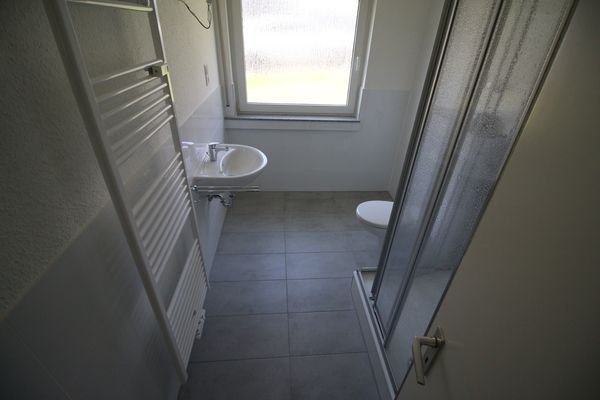 Tageslichtbad mit Dusche