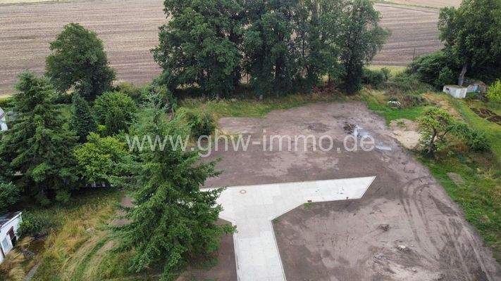 hintere Grundstücke mit Erschließungsstraße