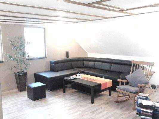 weitere Ansicht des Wohnzimmers_DG