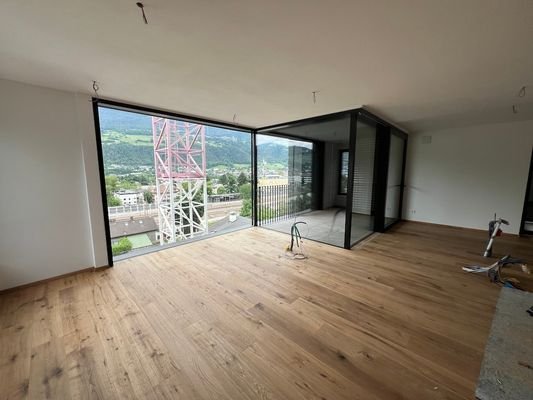 Ploseblick-Brixen-Wohnanlage-Penthouse-Luxus-Neubau-Stadt-Zentrum-Bergsicht-Ploseblick-Bressanone-complesso residenziale-attico-lusso di nuova costruzione-centro città-vista sulle montagne