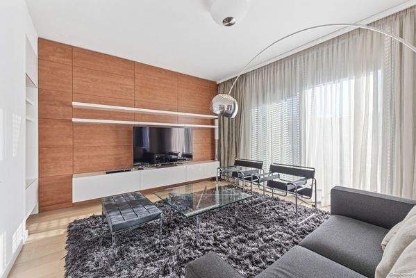 2025-09-15-S01408-Schottenring 22, 1010 Wien-011