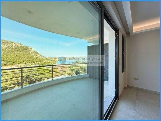 612f8fbd35f2498fb3e0b7733476d251-original