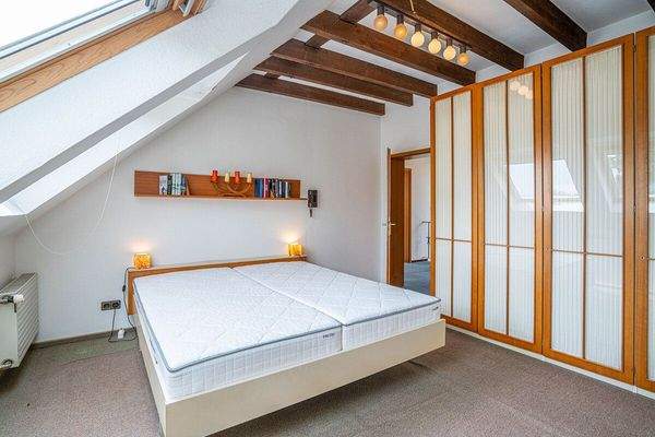 Elternschlafzimmer im DG