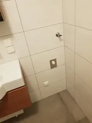 Anschluss im Bad.jpg