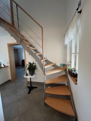 OG DG Treppe.jpg