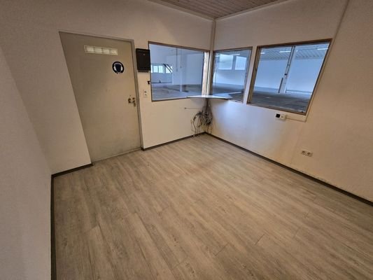 Raum Halle EG