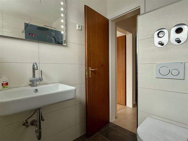 Schöne 3-Zimmer-Whg. mit Balkon: Neuwührener Weg 4//Schwentinental; Raisdorf - Photo 3