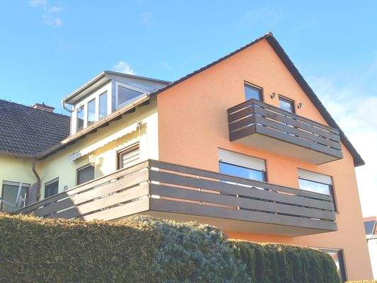 Wohneinheit im DG mit Balkon und großer Gaube