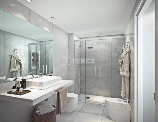 Seafront Apartments with Amazing Views in El Gorg Badalona