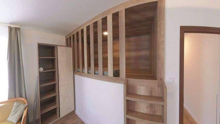 App 3 Kinderbett.jpg