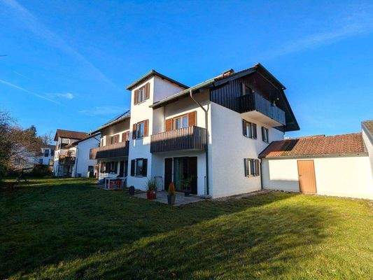 Eckwohnung im 1. OG mit Südbalkon