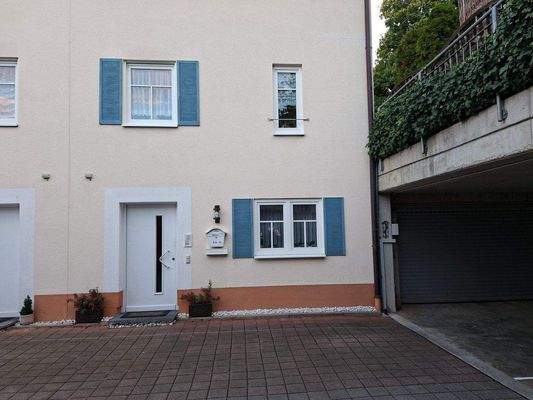 UG Hauseingang neben Do-Gar., Stellpl..jpg