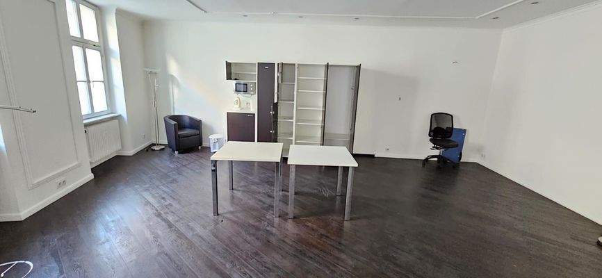 PHOTO-2024-11-26-14-01-25 3.jpg