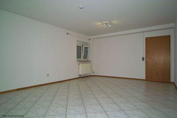 Büro/Hausarbeiten/Gäste EG