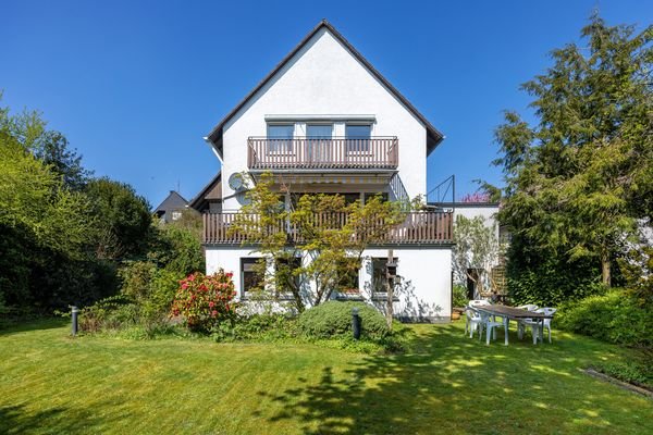 Hausansicht Garten