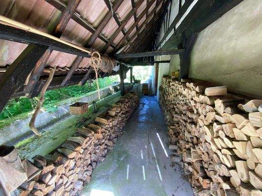 24 Weg zur Hauseingangstür.jpg