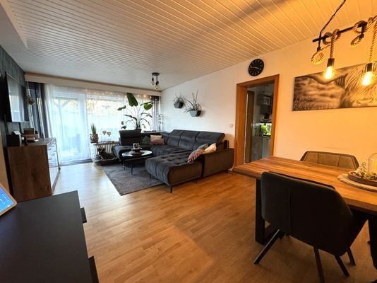 M 2413, EG, Wohnzimmer, Rahn Immobilien, Ennepetal, Nico Vaccarella