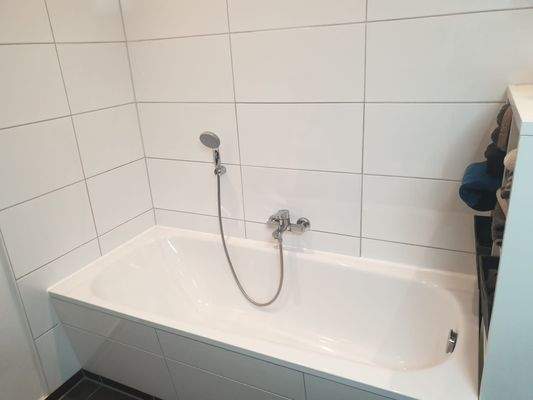 Modernes Badezimmer