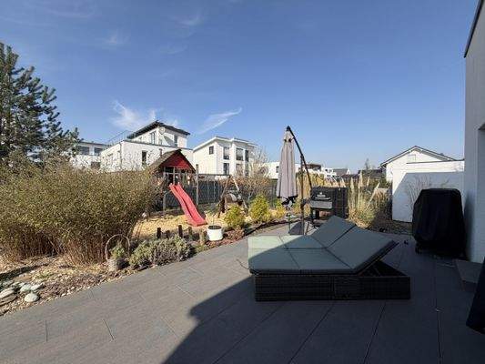 Blick in den Garten Bild 2