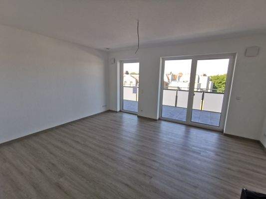 Wohn- u. Schlafzimmer