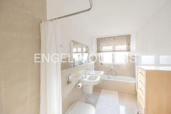 Vollbad im 1. Obergeschoss