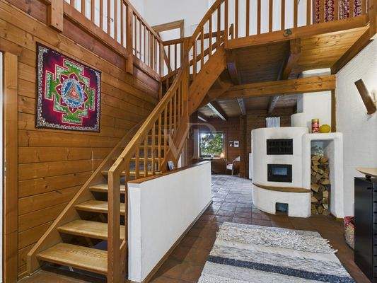 Diele mit Blick zum Wohnbereich