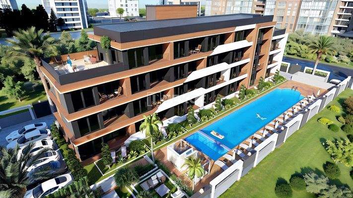 Apartments with Sauna and Pool Near Transportation in Altıntaş