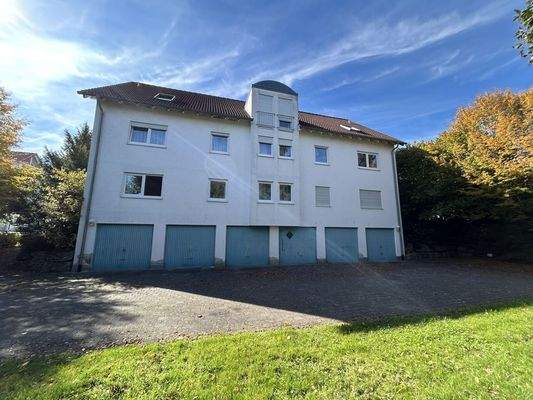 Nordseite des 6-Parteienhauses