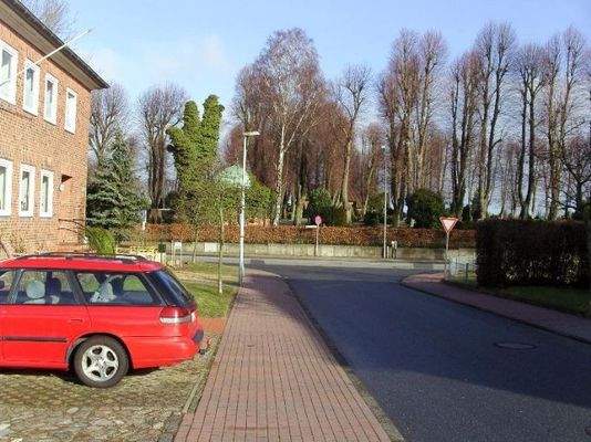 Mühlenstraße Blickriuchtung Freidhof