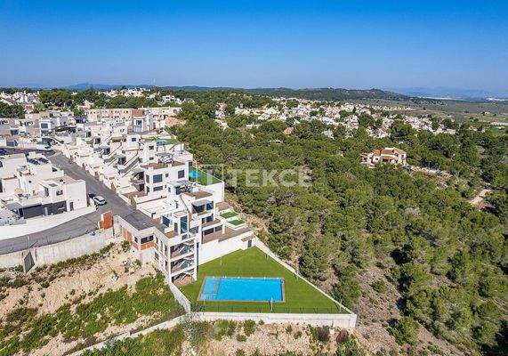 Key-Ready Flats with Great View in San Miguel de Salinas