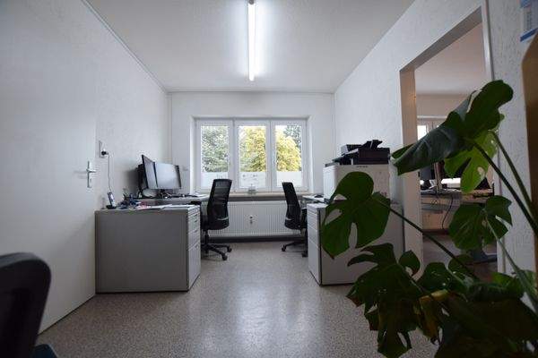 Büro OG 
