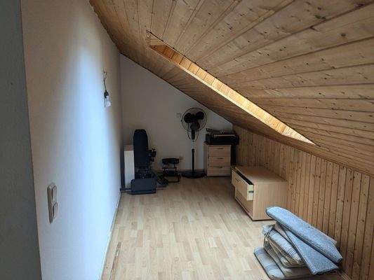 Abstellfläche im DG