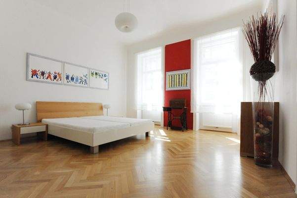 Schlafzimmer/bedroom