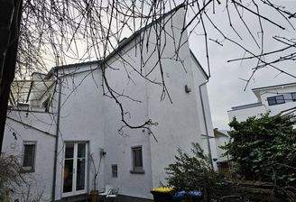 Wohnaus aus Innenhofsicht