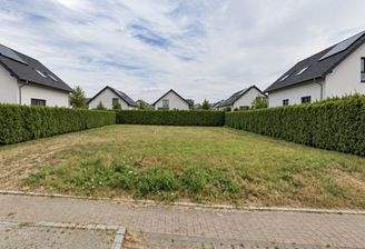 Schöne Baulücke am Ortsrand