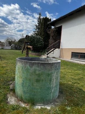 Brunnen