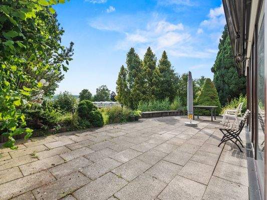 Einliegerwohnung-Terrasse