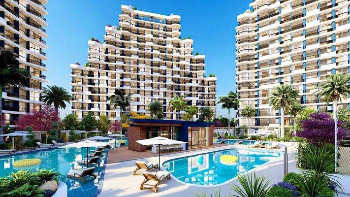 Flats in Expansive Project in Mersin Few Steps from the Sea