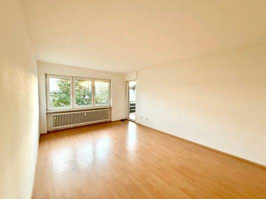 Freundlicher Wohnbereich ähnlich