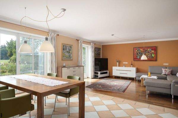 Lichterfüllt und Groß