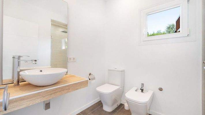 Bahía Azul Mallorca Villa zum Verkauf Badezimmer BHHS-BAL-0571