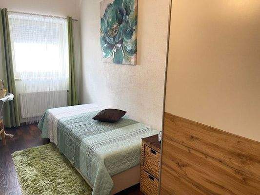 Kinder,- Gäste,- Arbeitszimmer 