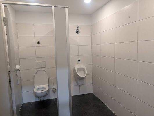 WC Herren innen.jpg
