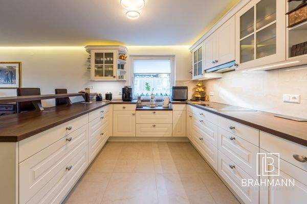 Moderne Einbauküche