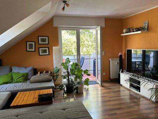 Wohnzimmer-Esszimmer-Küche